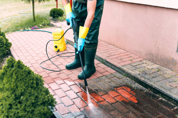 Best Factory Floor Cleaning  in Moon Lake, FL
