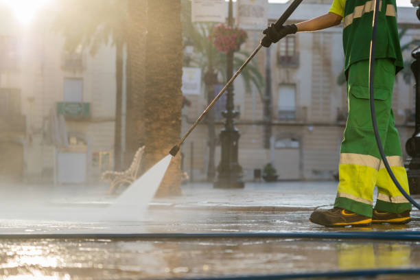 Best Gas Station Cleaning  in Moon Lake, FL